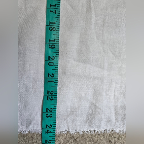 LOTUS EATERS 100% Linen Relaxed Fit Short Sleeve Top. Size Medium - Picture 10 of 11